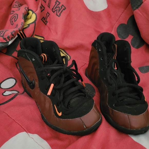 Nike Other - Toddler foams